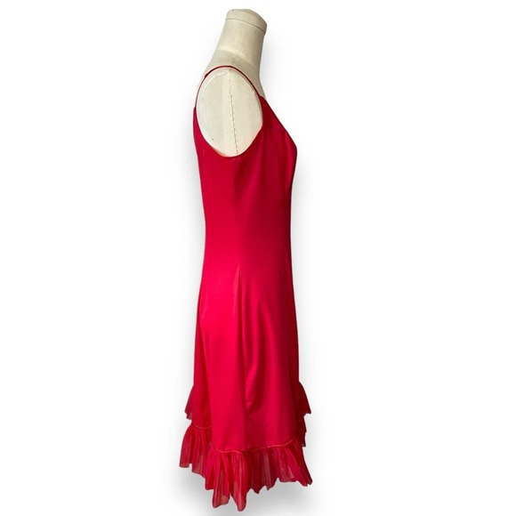 Vintage RARE Van Raalte Nylon Red Slip Dress Opaque Pleated Hem Lingerie Small - Picture 6 of 8
